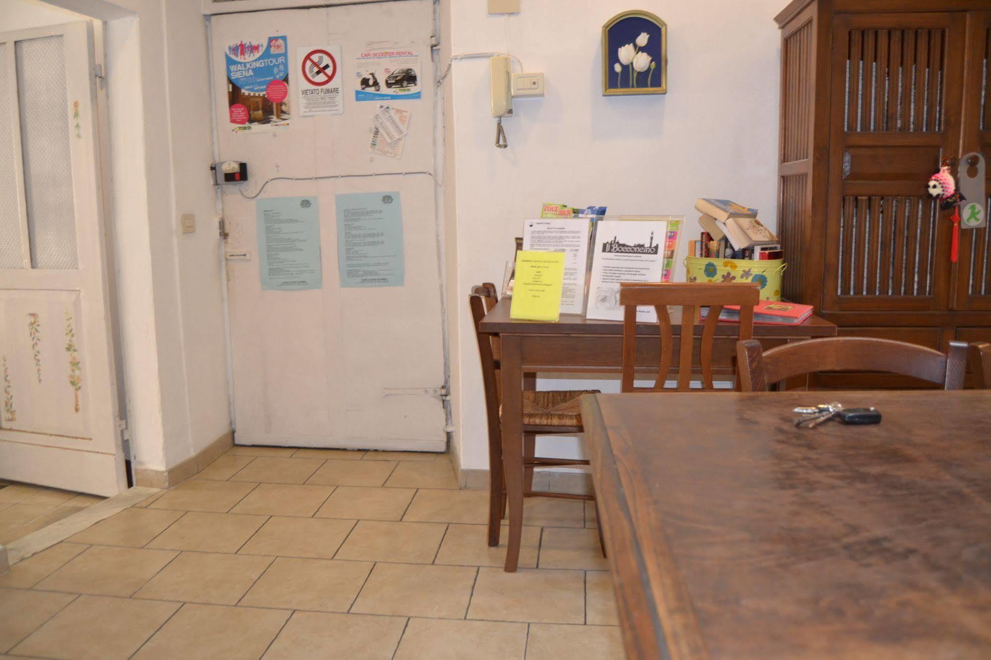 ホテル La Casa Di Antonella シエーナ エクステリア 写真